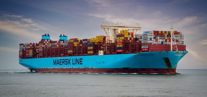 Illustration of the supply-chain pipeline from China factory through container, sea/rail transport, European hub warehouse and final delivery.